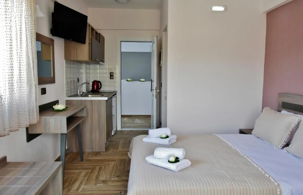 Apartahotel Star Studios Stavros